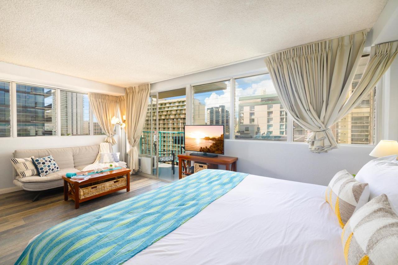 Beautiful Studio In The Heart Of Vibrant Waikiki Honolulu Eksteriør billede