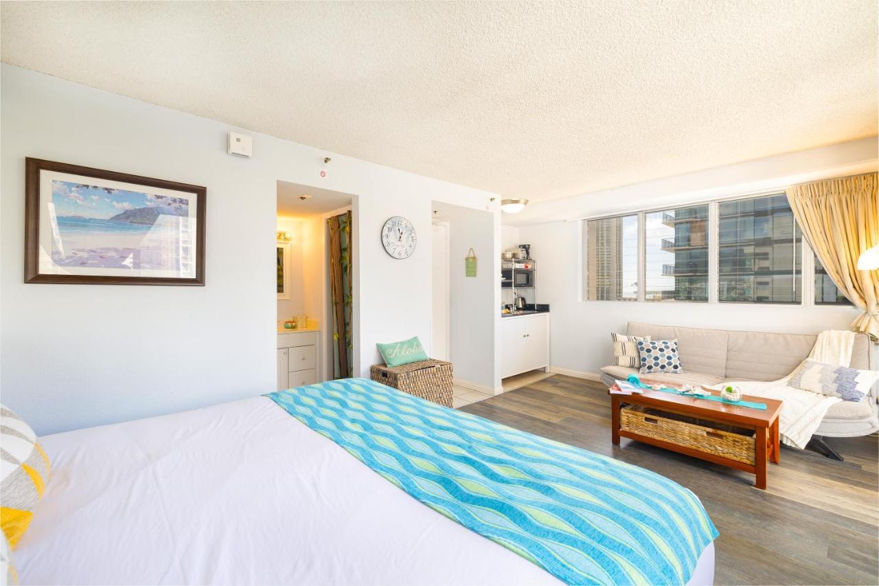 Beautiful Studio In The Heart Of Vibrant Waikiki Honolulu Eksteriør billede